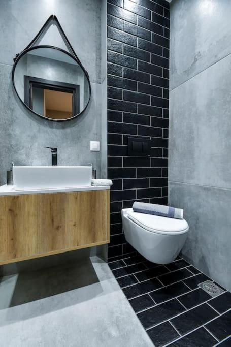 Ophelia Luxurious Suite #Tifhelexpo Soluň Exteriér fotografie